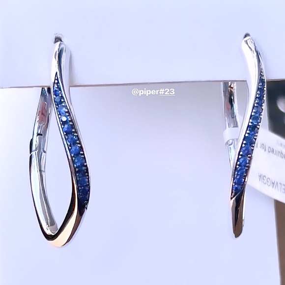 NWT Judith Ripka Nova Large Pave Blue Sapphire Hoops - Picture 1 of 15